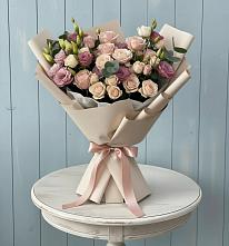 Букет цветов из:  Розы и Лизиантусы #REPLACE_PRED# Приморский