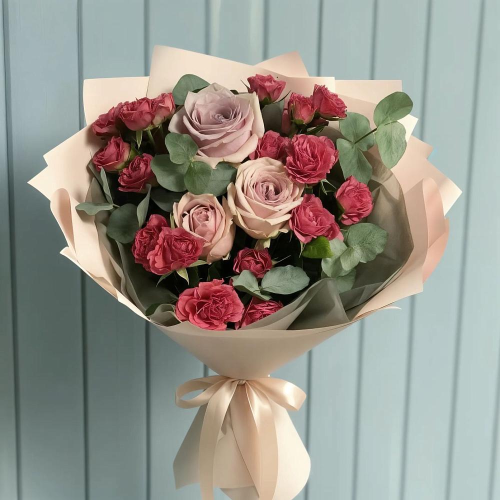Букет цветов из: Гвоздики и Розы в Приморский