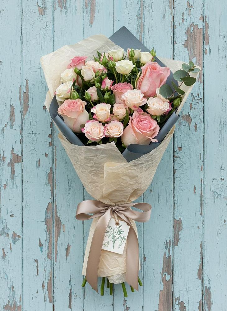 Букет цветов из: Розы в Приморский