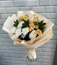 Букет цветов из:  Розы и Хризантемы в Приморский