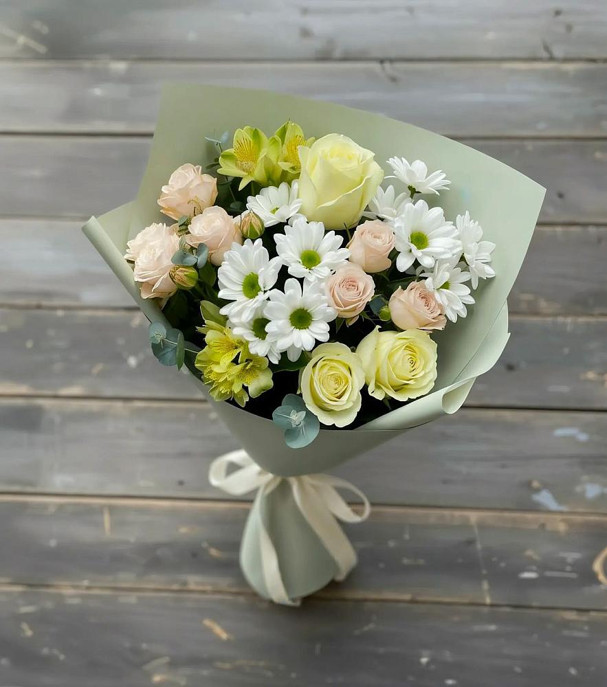 Букет цветов из: Альстромерии, Розы и Хризантемы в Приморский