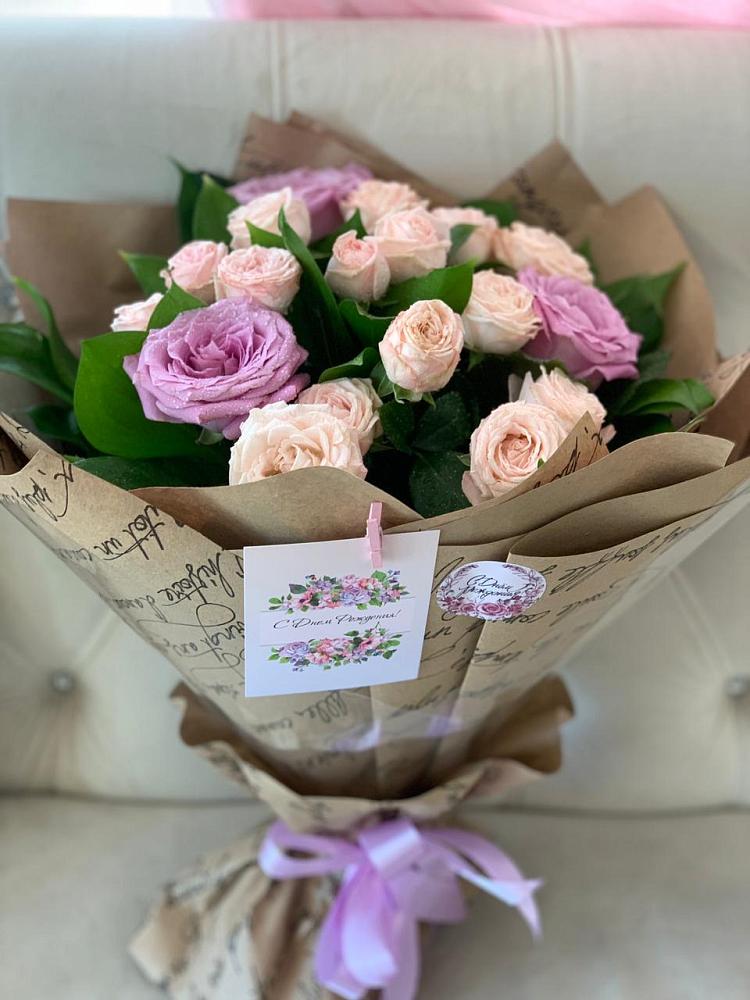 Букет цветов из: Розы в Приморский