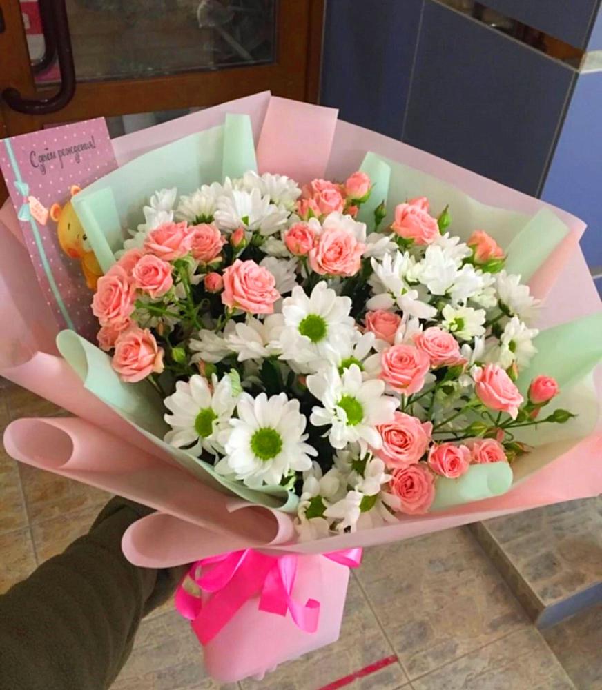 Букет цветов из: Розы и Хризантемы в Приморский