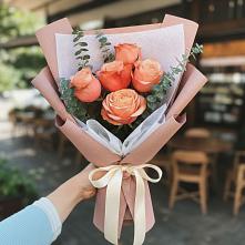 Букет цветов из:  Розы в Приморский