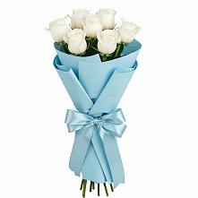 Букет 7 белых роз Проуд в Приморский