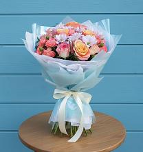 Букет цветов из:  Хризантемы и Розы в Приморский