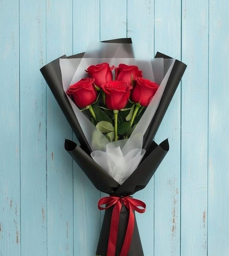 Букет цветов из: Розы в Приморский