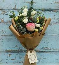 Букет цветов из:  Розы и Лизиантусы #REPLACE_PRED# Приморский