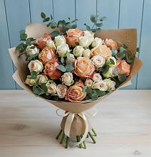 Букет цветов из:  Альстромерии и Розы #REPLACE_PRED# Приморский