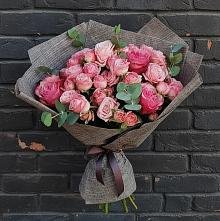 Букет цветов из:  Розы в Приморский